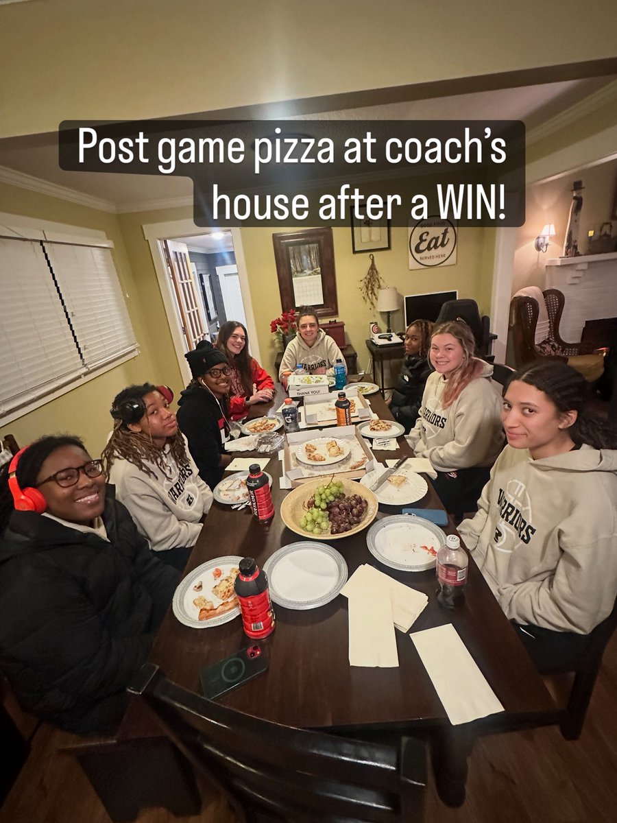 RLC Lady Warriors Basketball tweet media