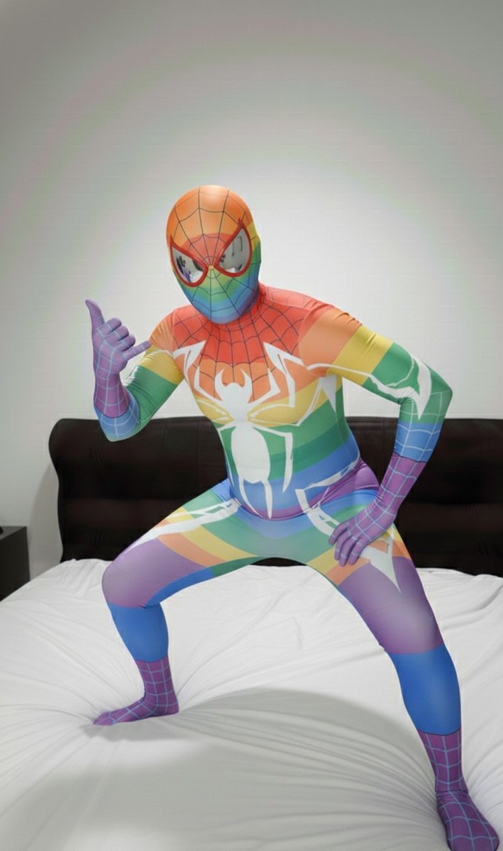 Gwenspideyboi tweet media