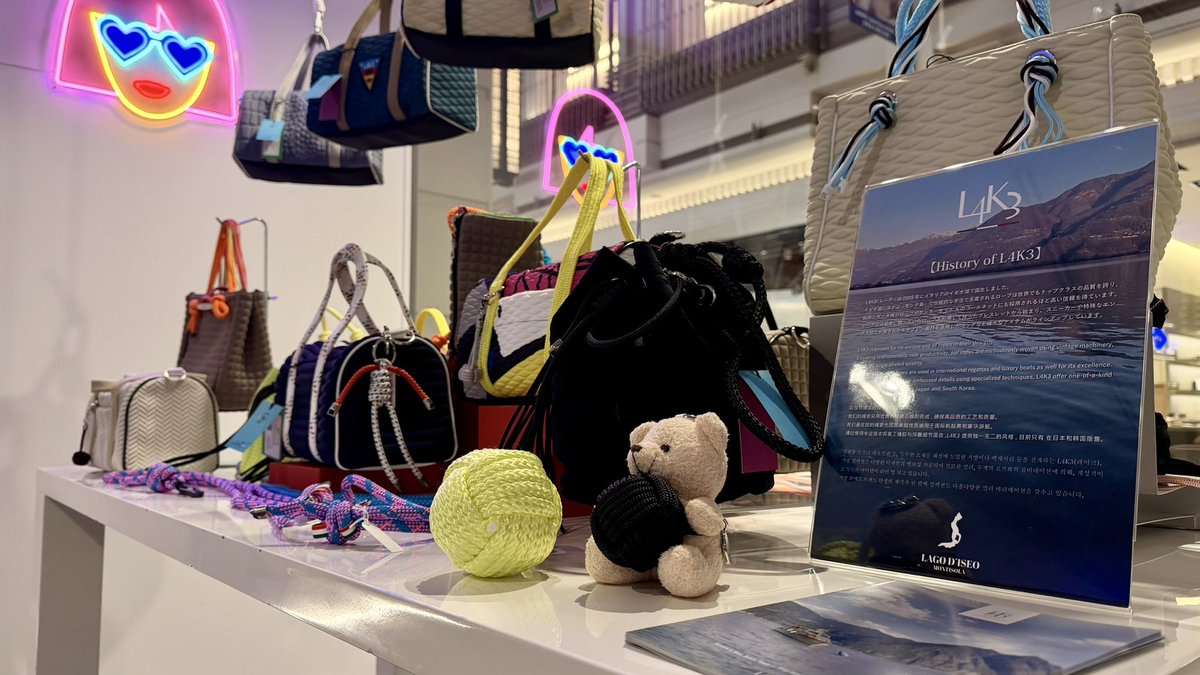 節分、立春を重ね暦の上では春がやってキましたね❗️
なわけあるかい❗️まだまだ寒いじゃろがい❗️

春を待ち震えている花粉症の若月さんは今日 #L4K3 大阪ハービスプラザENT B2F(11:00〜20:00 2/28まで)店頭にいるよ❗️

もうすぐワクワクドキドキのバレンタインですね🍫🍫🍫ソワソワソワワ…