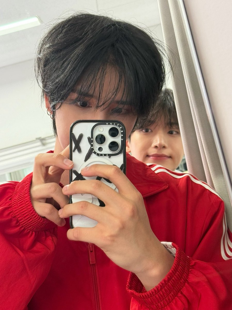 CRAVITY_twt's tweet photo. 정모야 생일 축하해 ㅅㄹㅎ❤️
#세림 #HAPPYJUNGMODAY
#대상문_출신_구정모_생축
#크래비티_최강뽀짝귀요미_구정모_생일 https://t.co/rtmsTSeT6f