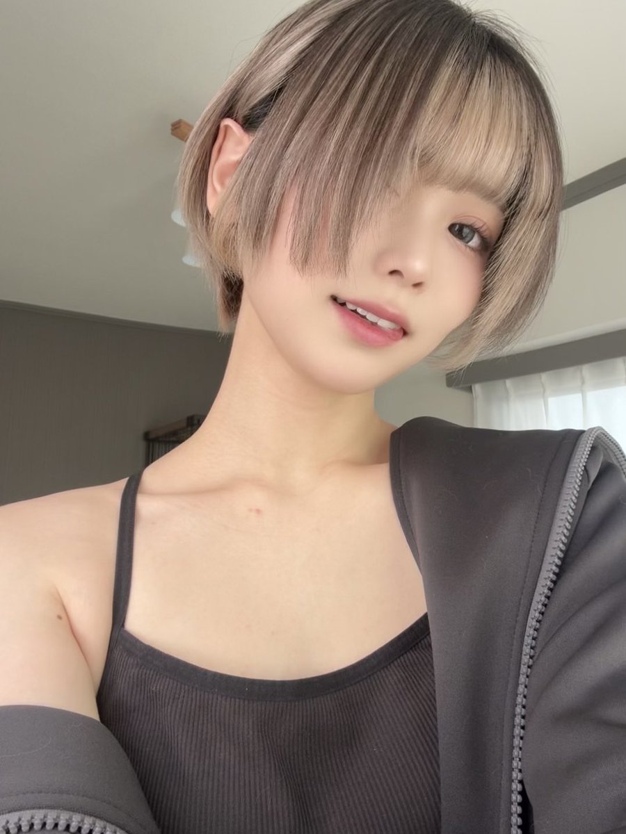 ひより ひより🐈‍⬛🐾 (@hiyori___1209) / Posts / X