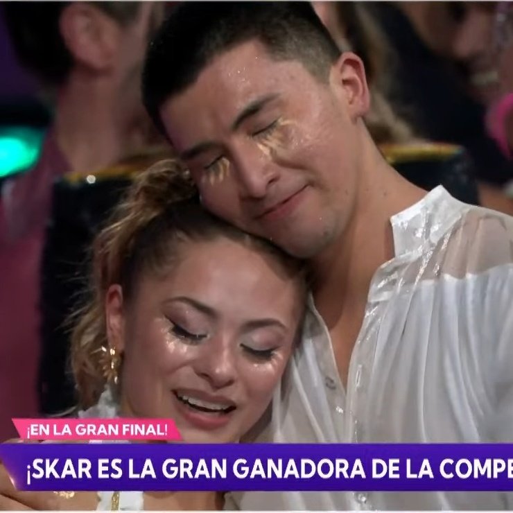 QUE BACÁN SE SIENTE EN QUE DESDE UN PRINCIPIO SIEMPRE TE TUVE FÉ,
te amamos, eres una inspiración para todos nosotros, pequeña gigante ❤️
<a href="/Skar_merenguito/">Skarleeeeeeeeeth</a> ✨
#FiebredebaileCHV #FiebredeSkar