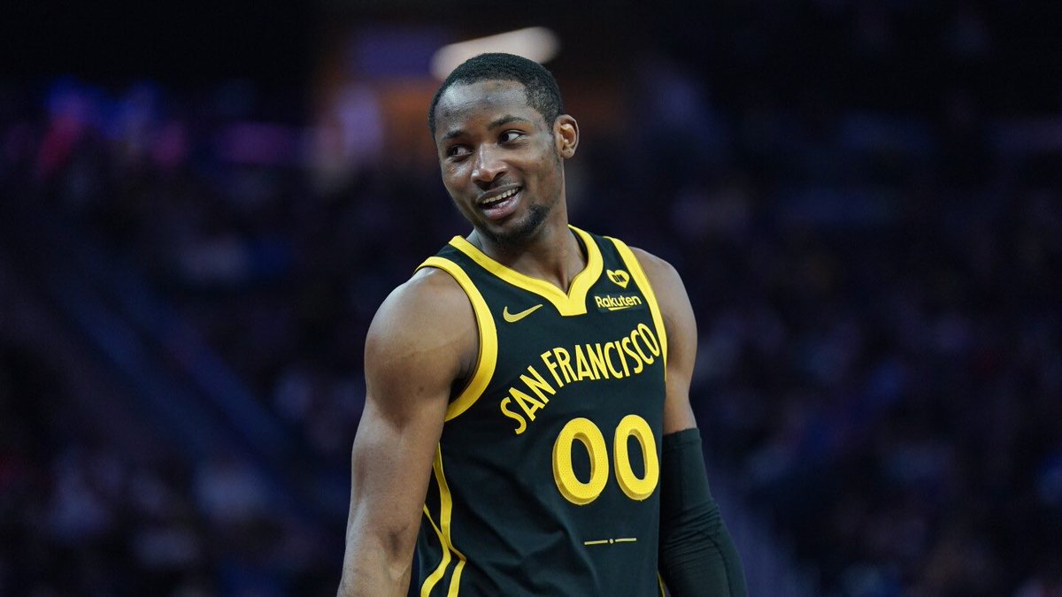KingsLeadSM's tweet photo. Kuminga will not be a King this trade deadline.

Sabonis is no longer an option for the Raptors.

Where do the Kings go from here? https://t.co/mIWUAeeZWN