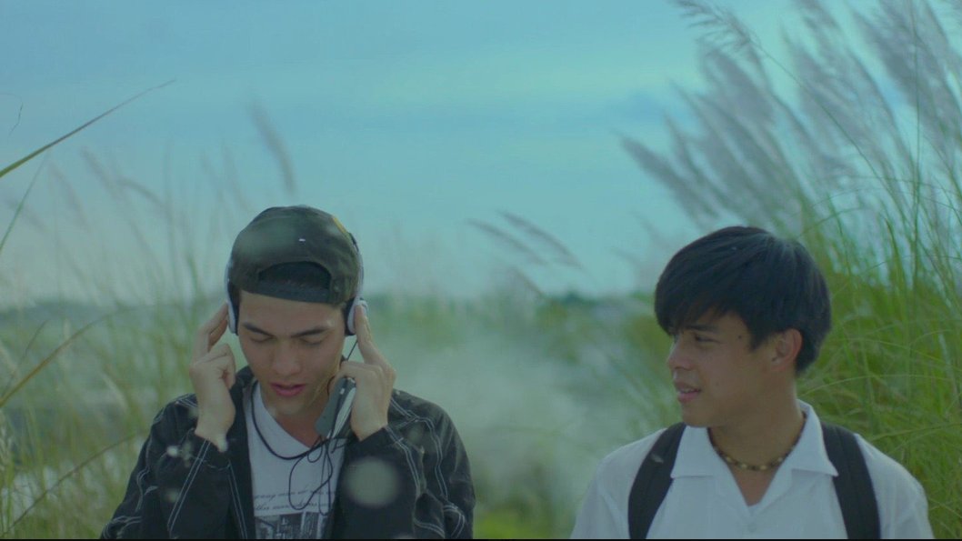 clickhereapp's tweet image. Favorite first-watches of January  (Filipino movies) 
Part 2🍿📽️:
- 2 Cool 2 Be 4gotten  
- Cleaners  
- Bar Boys: After School  
- John Denver Trending 

#PinoyFilmChallenge