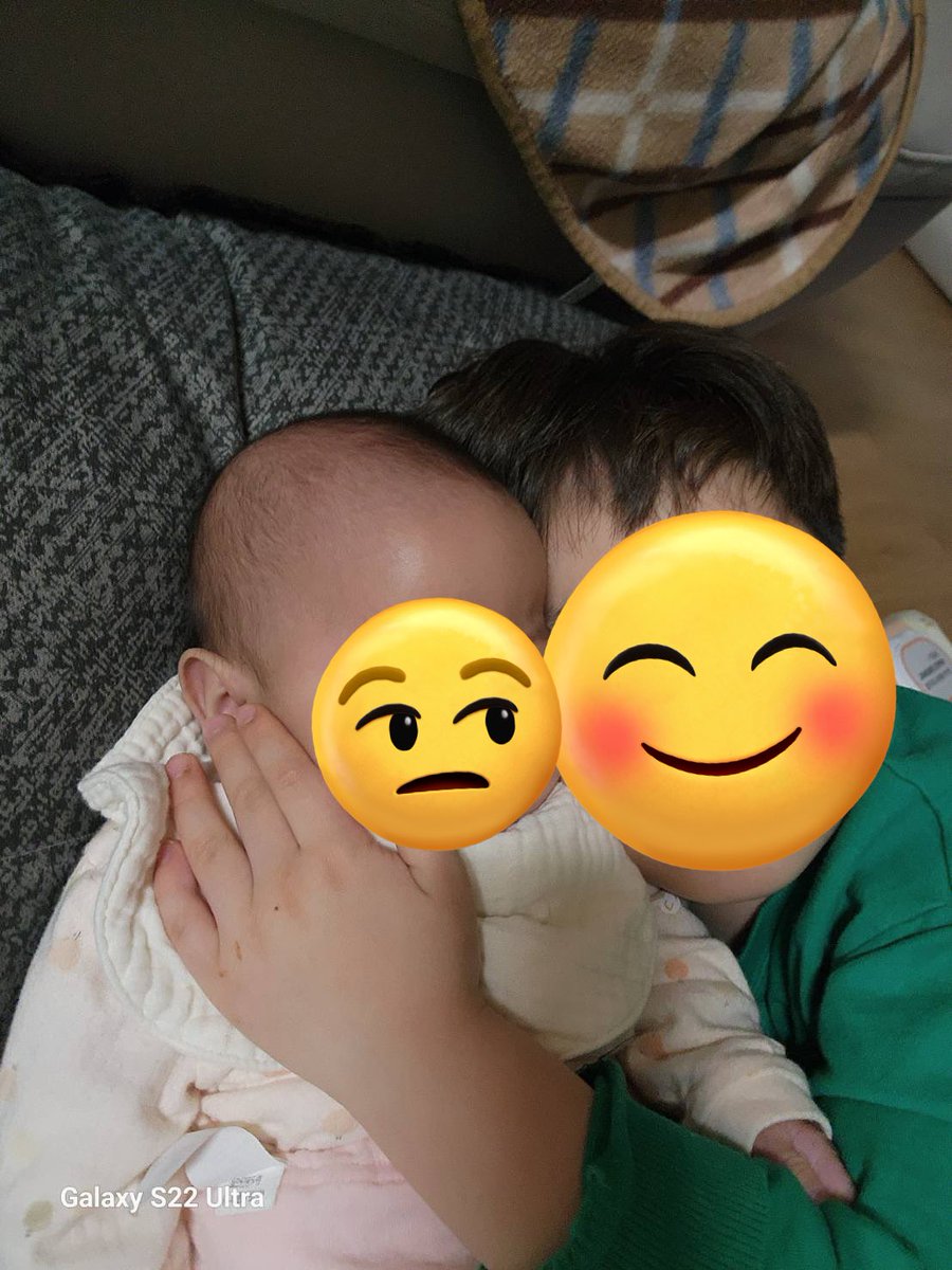 ฮานึลบอกพี่จีฮุนไปคุยกับคนอื่นเถอะหนูเหนื่อยแล้ว