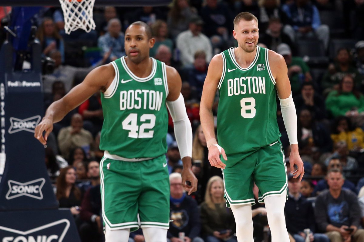 BrickCenter_'s tweet photo. The Warriors have completed the Celtics’ washed center rotation https://t.co/1mWTvAKG9K
