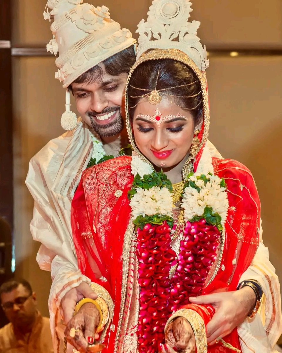 Wishing more laughter, more joy, more Love for the both you in the years to come...Happy Marriage Anniversary #shreyaditya