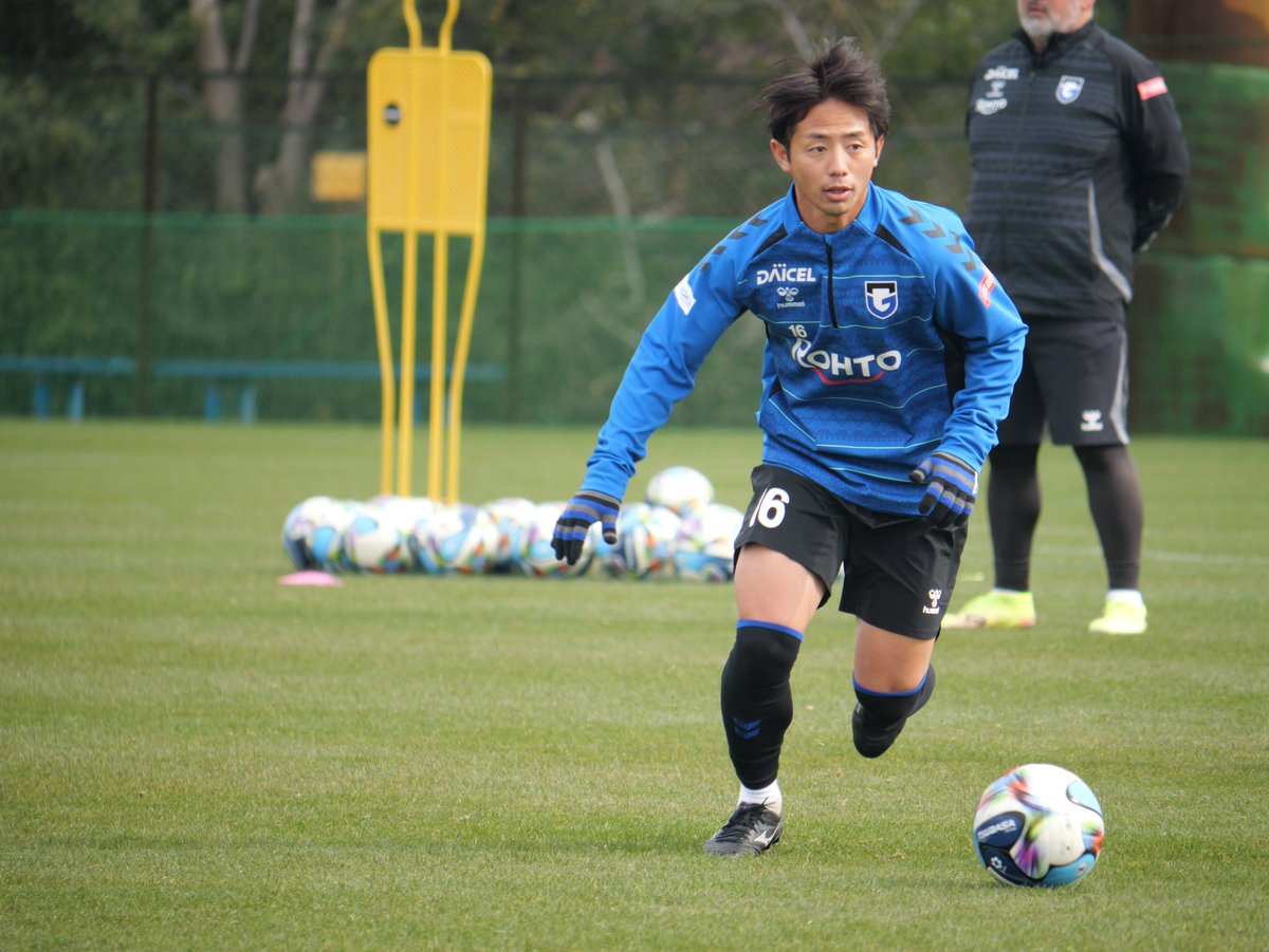 GAMBA_OFFICIAL's tweet photo. 明治安田Ｊ１百年構想リーグ開幕戦まであと2日🔵⚫️

🏆明治安田Ｊ１百年構想リーグ地域リーグラウンド第1節
🆚#セレッソ大阪
🗓️2/7（土）
⏰16:00
🏟️#ヤンマースタジアム長居

#ガンバ大阪 #GAMBAOSAKA https://t.co/nUWXKLabUZ