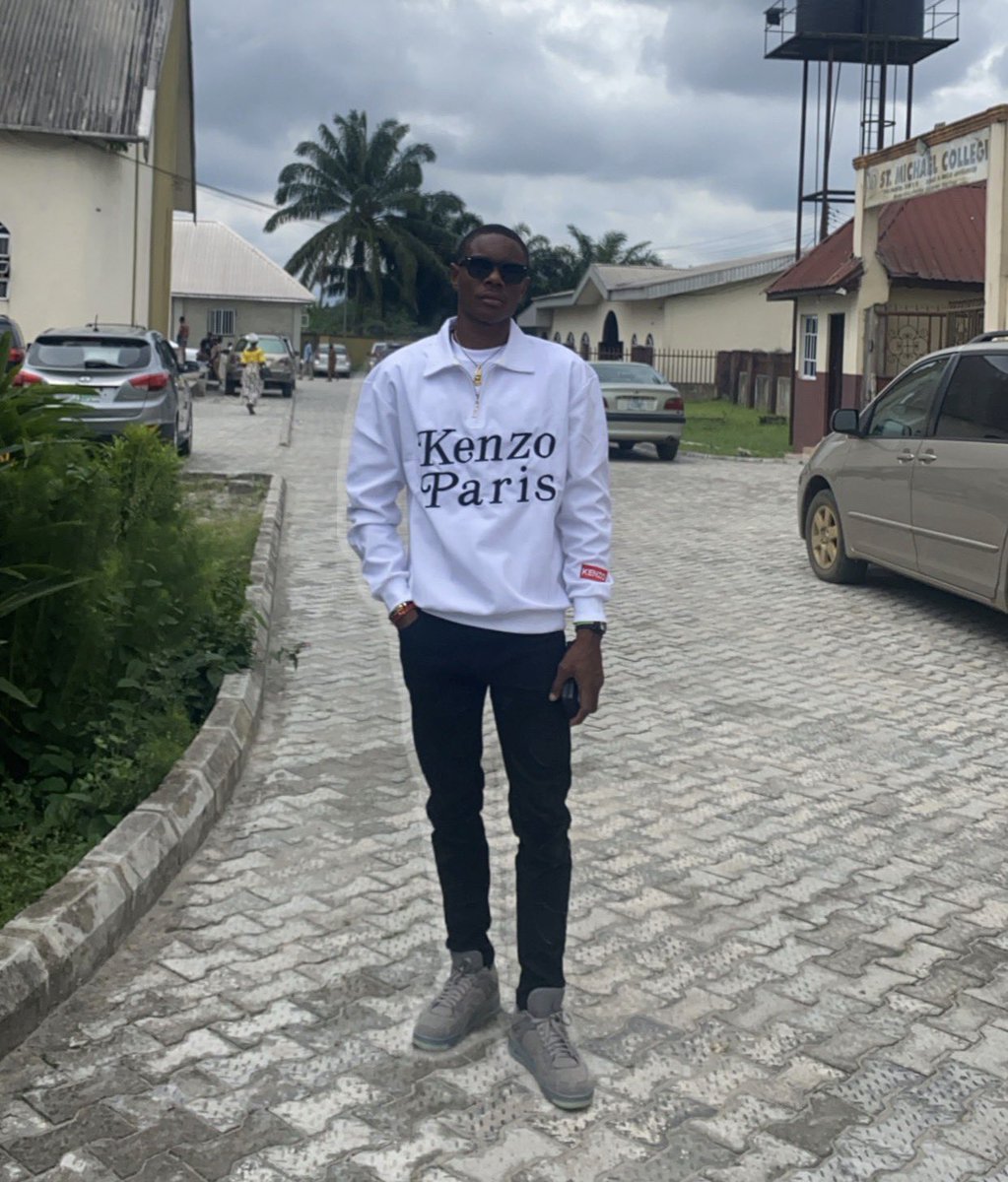 If the algorithm brings me to your timeline, please follow me🥹🥹 

I’ll follow back asap…Let’s grow together🤲🏾