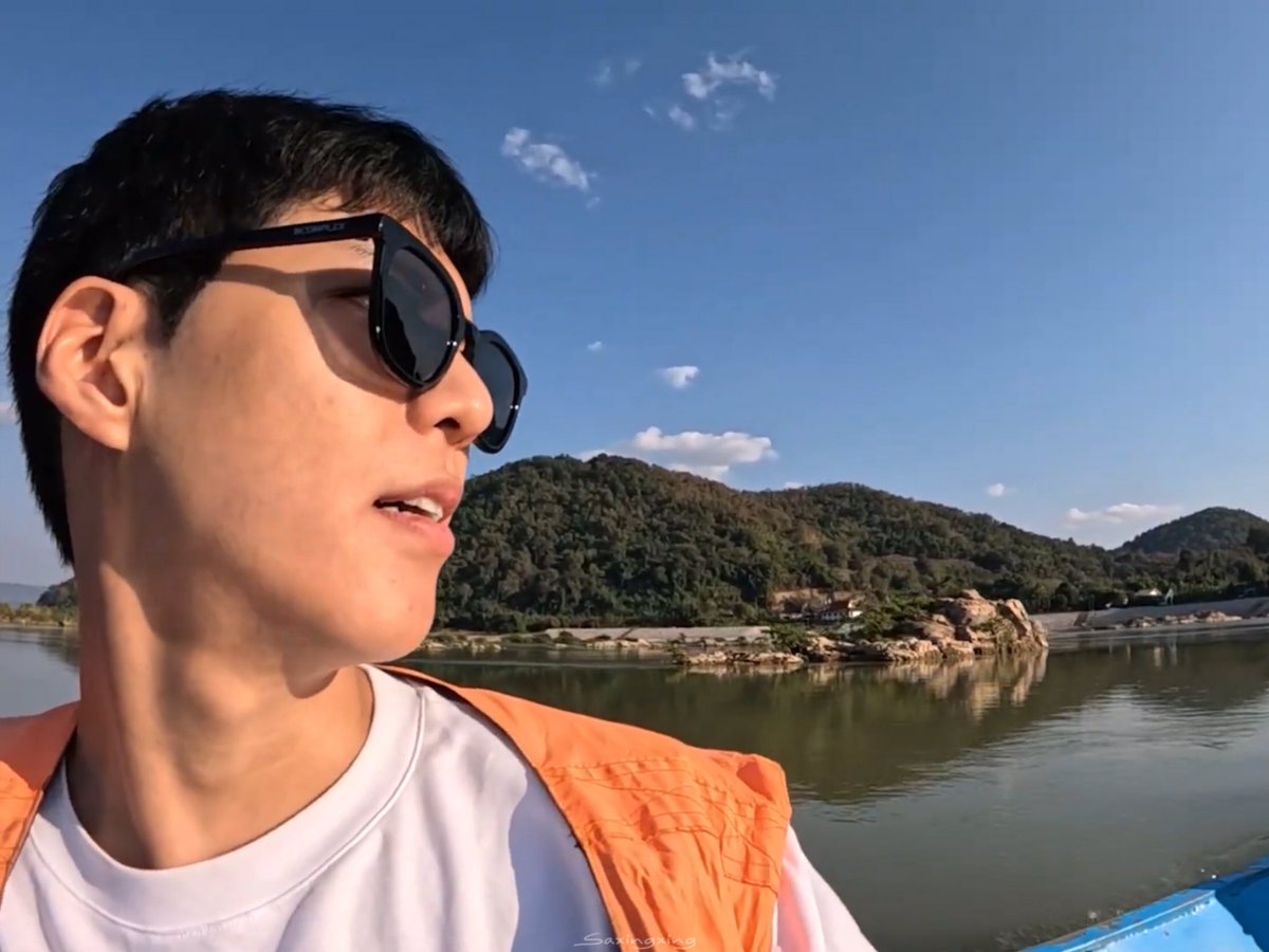 saxingxing's tweet photo. อู้ว…
อู้วววโอ้วว…
อู้ว..เท่มาก ~ 🩵
#Bcomplexoriginal 😎✨ https://t.co/r1X7zdDTof