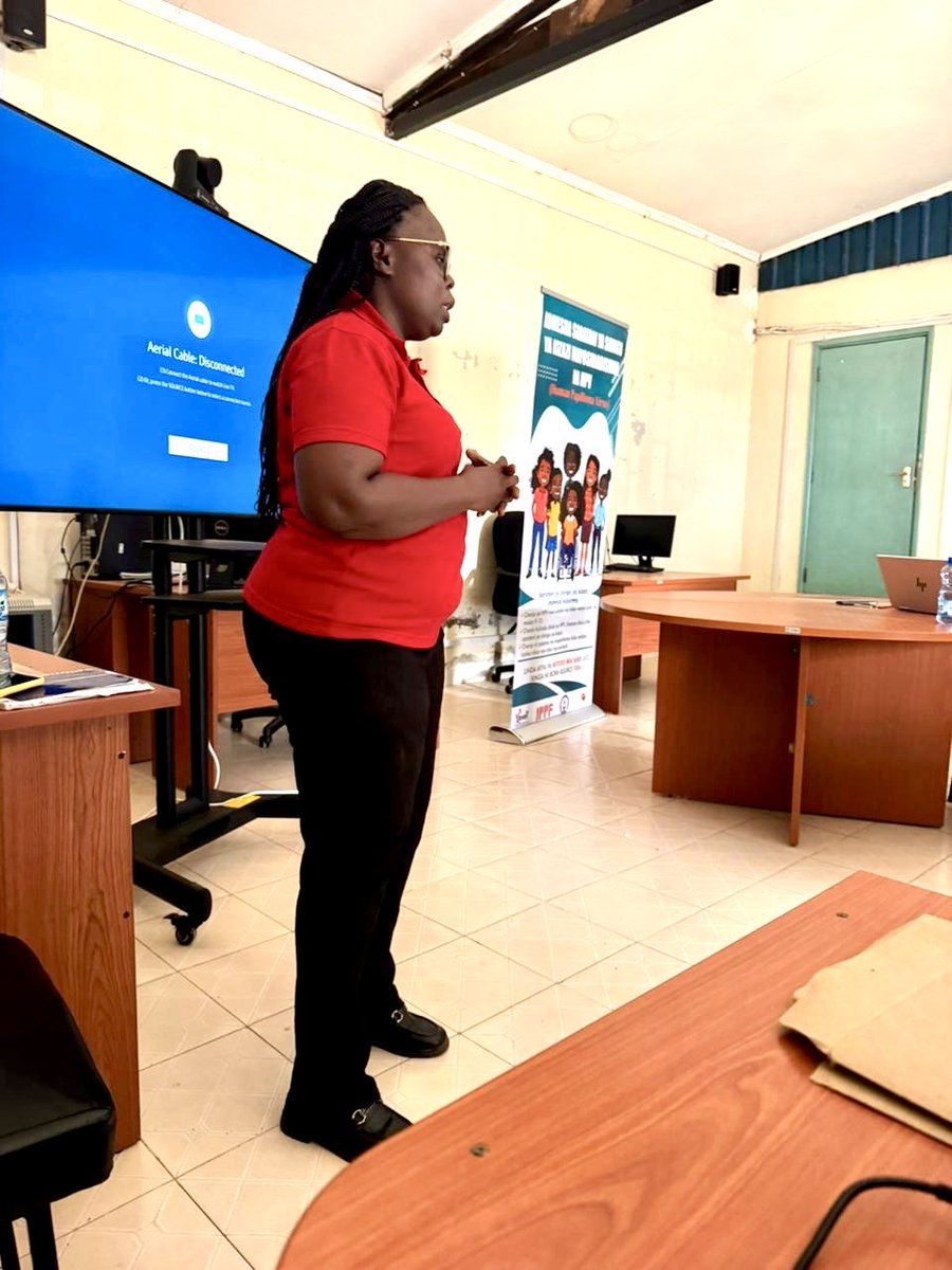 buyeti19575's tweet photo. The conversation around #HPV vaccination is changing, & that matters.
This week, #BUCECO & @rhnkorg convened MoH @Kakamega_037, MoE/@TSC_KE, health workers, teachers & community reps to discuss #HPV demand. Inclusive systems reach more adolescents, especially those often missed. https://t.co/v5bVA8sxFr