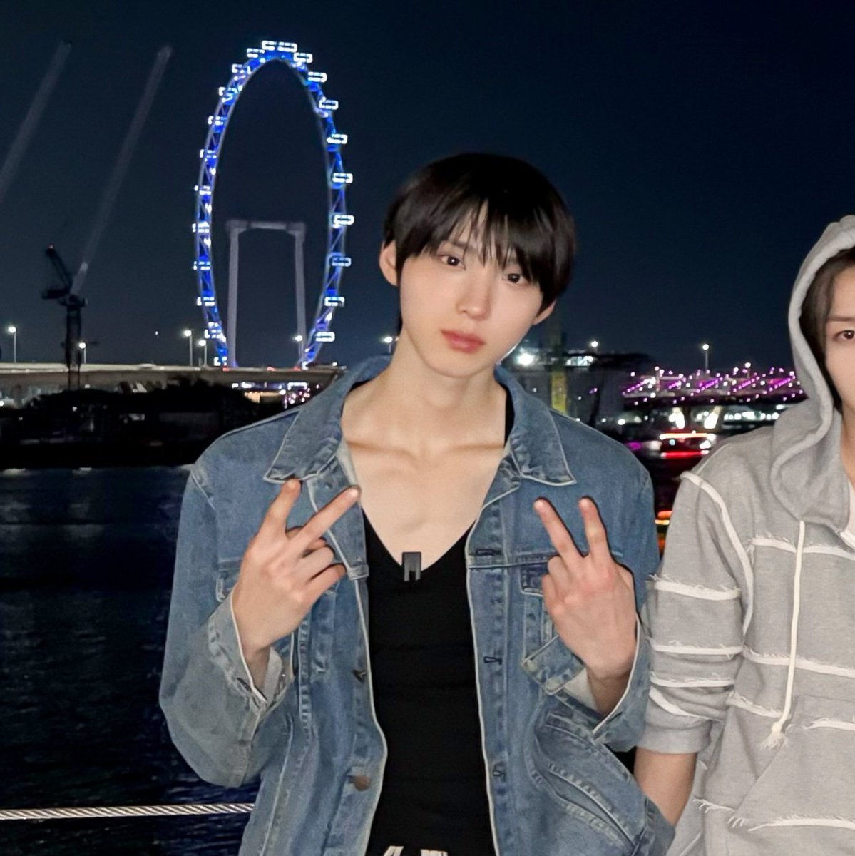 내 여친은 쇄골 미인