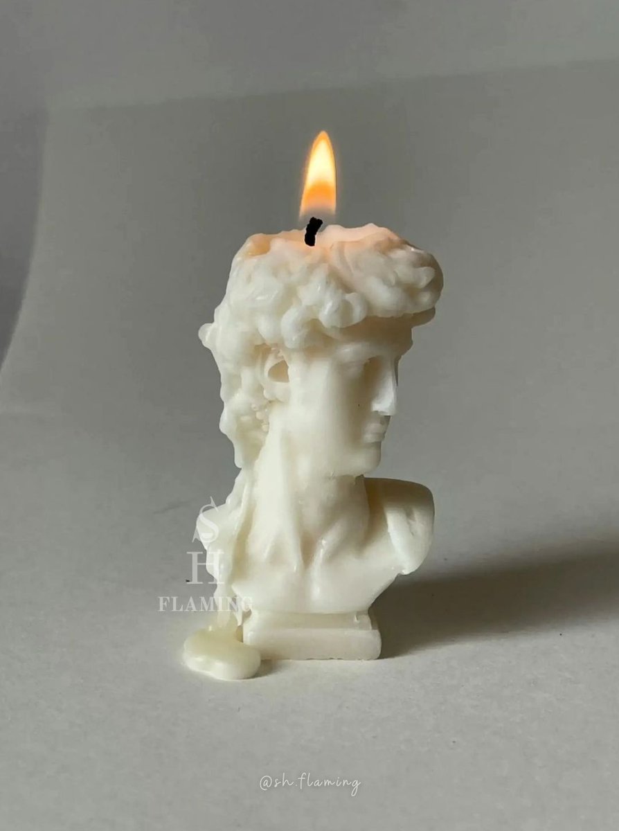 SH_Flaming's tweet photo. ▪︎ 𝑬𝒍 𝑫𝒂𝒗𝒊𝒅 ▪︎ 🎨📯✨️

Es una escultura de mármol representativa de Florecía, desafío contra la autoridad opresiva y afirmación de la autonomía personal.

#velas #aromas #mármol #eldavid #elegancia #escultura #decoracion #aguascalientes https://t.co/2vWhQYmmDR