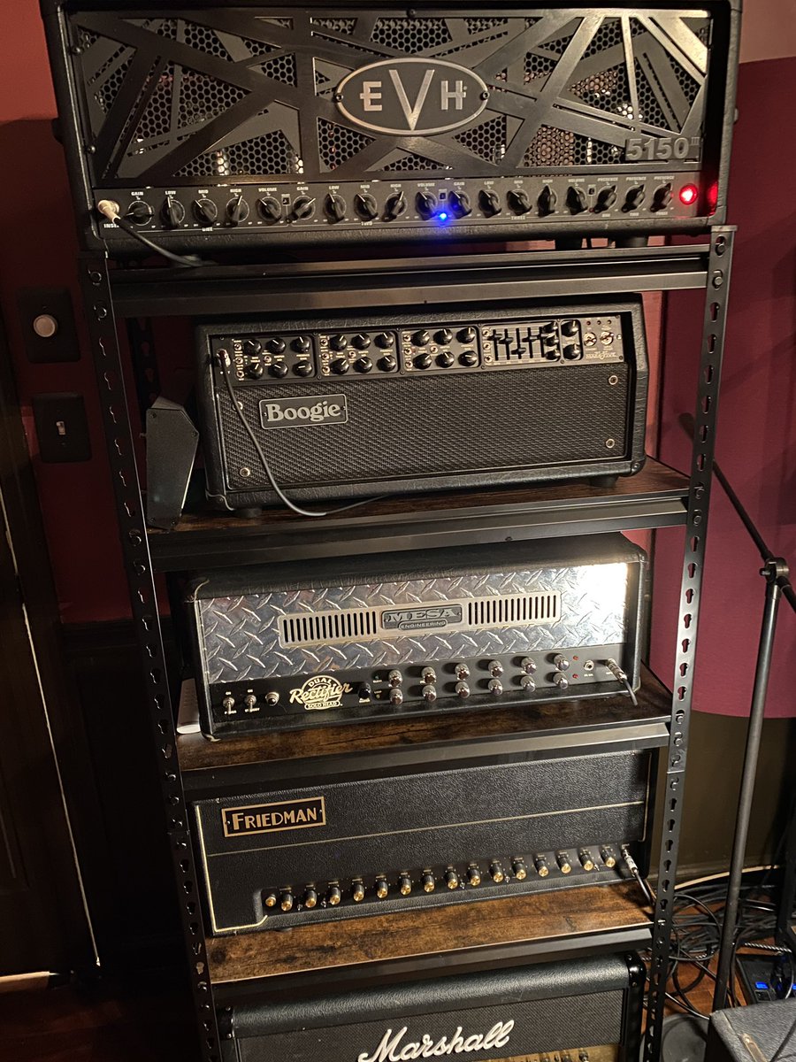 chrisegertmusic's tweet photo. Metal. LFG. 🔥@evhgear @MesaBoogie @FriedmanAmps https://t.co/z5Ph93Vt8R