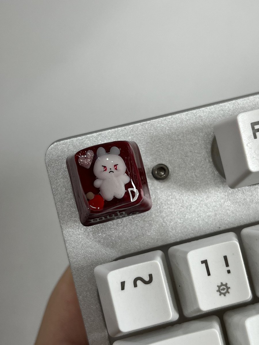 chou_creami_'s tweet image. 없셔..?!!!
그럼 내가 만든다
므모 키캡!!!!!!!!!!
만족⭐️⭐️⭐️⭐️⭐️