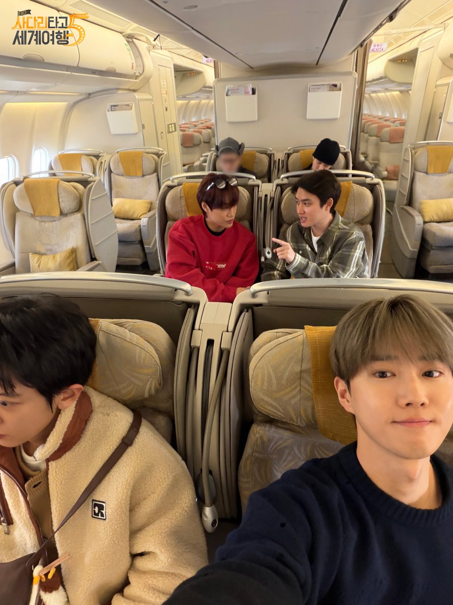 “준비됐지, L…?”
.
.
“물론이지, 5…”

제주도에서 펼쳐지는 <엑소의 사다리 타고 세계여행 시즌 5>!🪜🍊

#EXO #엑소 #weareoneEXO
#EXO의사다리타고세계여행5 #엑사세5 <a href="/weareoneEXO/">EXO</a>