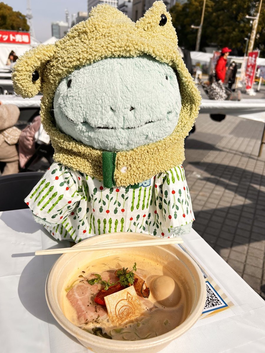 こんにちは😊
ごあだぬ(˙𐃷˙)
今日はポケモン交換しただぬ(っ'-')╮=͟͞◓👾

らーぬん食べたぬ🍜
ぬし胃もたれしたらしいぬ(´❛-❛`)