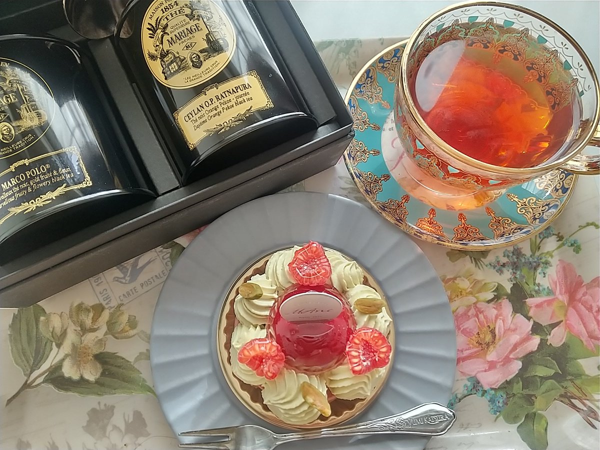 アンティーク 西洋骨董洋菓子店 *・ 第9話まで我慢したのに😣 毎日見て