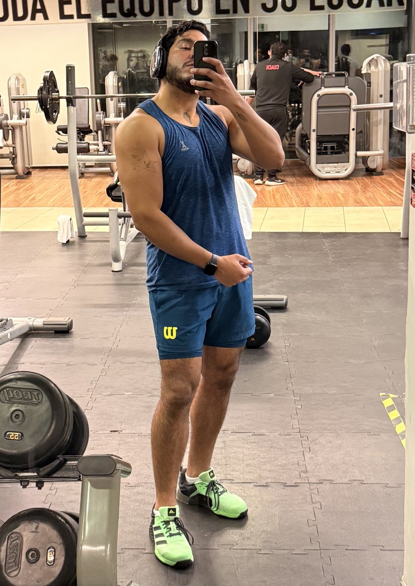 Luis Esparza tweet media