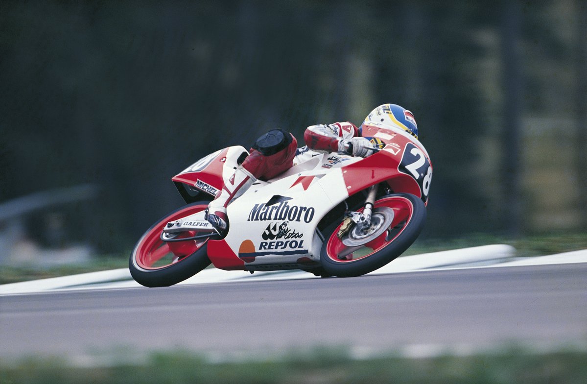 Álex Crivillé 🇪🇸 &amp; 1989 JJ Cobas TB5 🇪🇸
🌐 Brno 🇨🇿
📸 Repsol Media