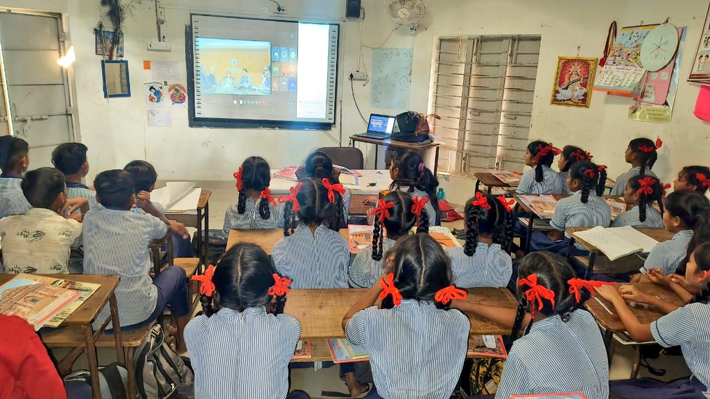 drkalamcsckheda's tweet image. 🩺📚 Students of Karoli Primary School, Mahemdavad actively attended the “Health Matters – Health Awareness Talk” on Sweetness of Diabetes.
The session helped students understand healthy habits and the importance of diabetes awareness at an early age. #DiabetesAwareness  #GUJCOST