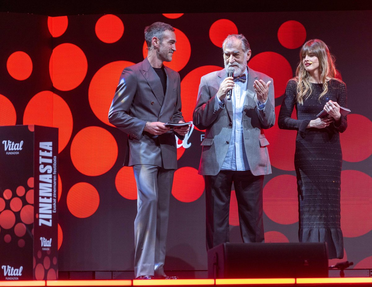 Nerea Mazo presentó junto con Jon Plazaola la gala de clausura de la 42 edición del Zinemastea, una ceremonia que rinde homenaje al cine vasco y reconoce las producciones más señaladas del año <a href="/VitalFundazioa/">Fundación Vital</a>