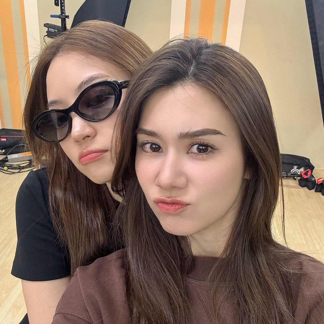 lenamiuarchive's tweet photo. #MySafeZoneSeries 
#ลีน่าหมิว #LenaMiu https://t.co/6VZV1bbZzp