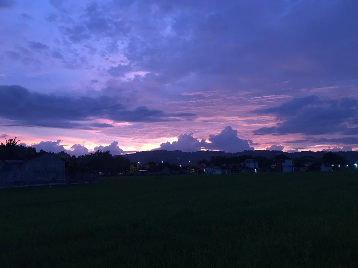 B R E (@bagasbre) on Twitter photo 