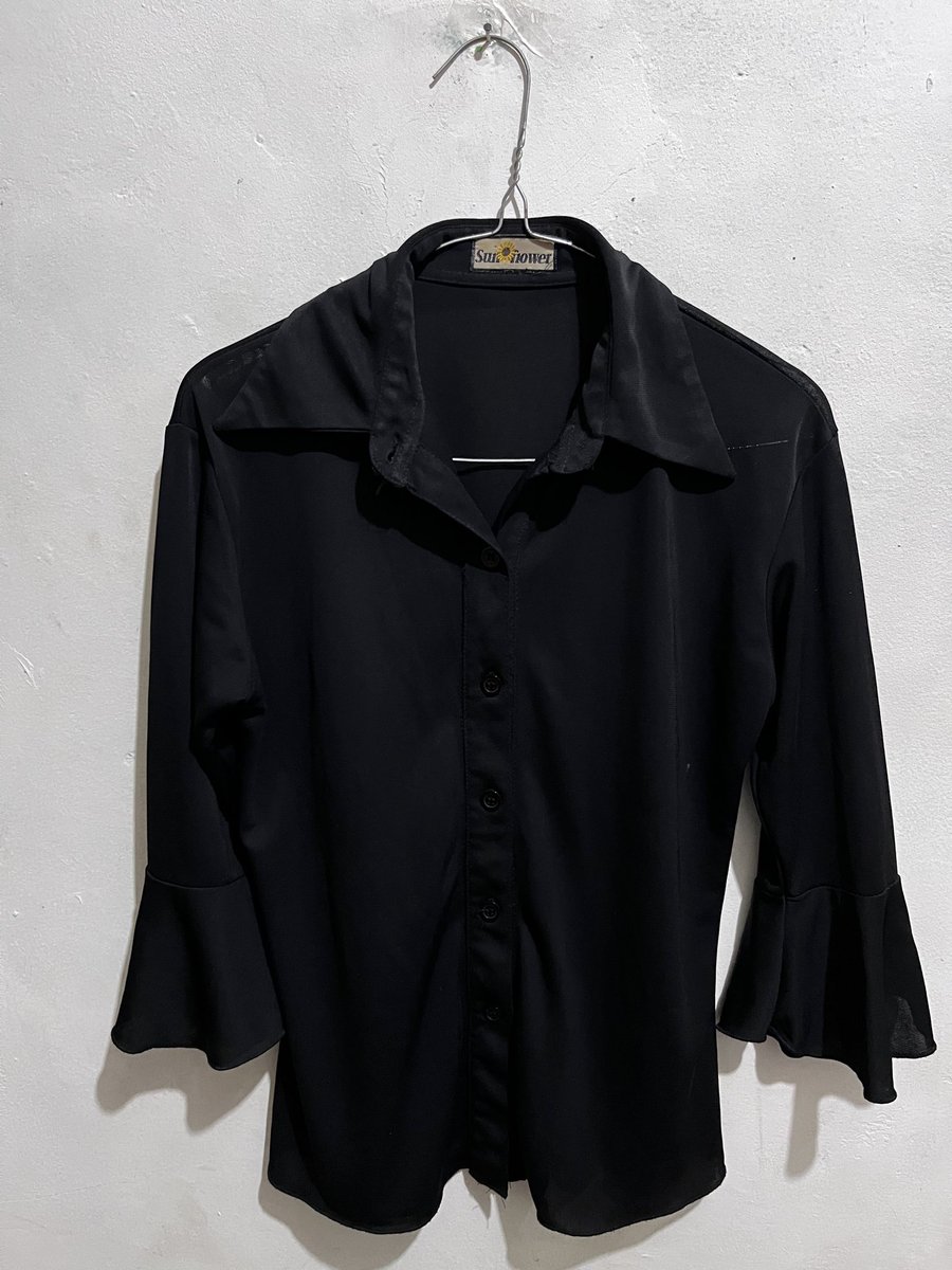 thaitea_08's tweet photo. ✨Preloved start from 10k✨
Bisa checkout di toko oren

4 pict ini harganya hanya 10rb saja https://t.co/xQy5vnN0Kn