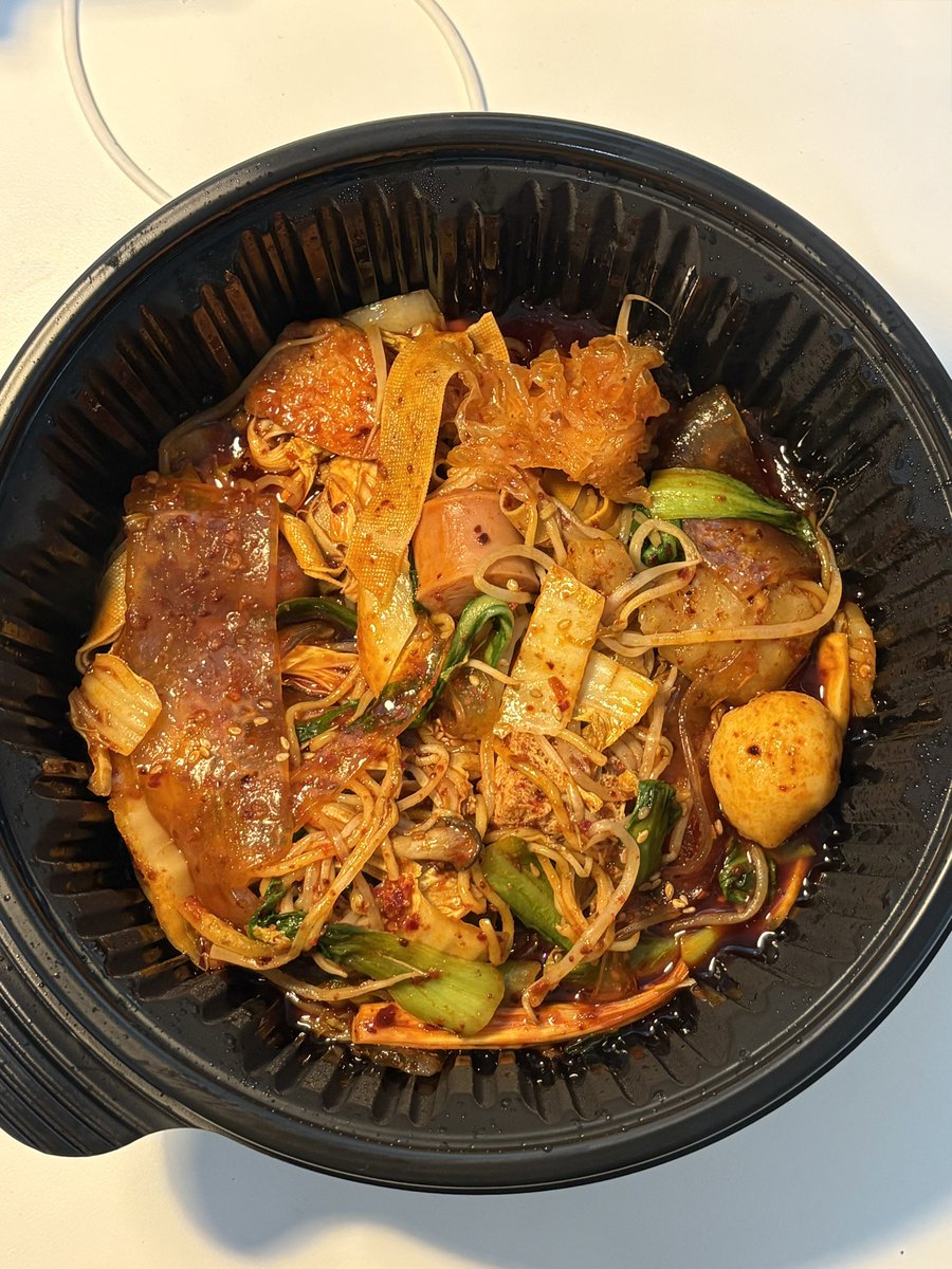 디와 식사계정 tweet media