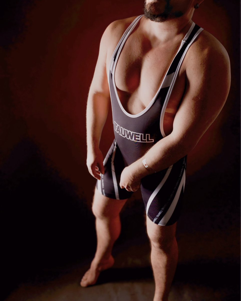 Privilege_Bear's tweet photo. Почему то потянуло на боди 😅
For some reason, I was drawn to the bodysuit😅 https://t.co/593SBWzJ7Z