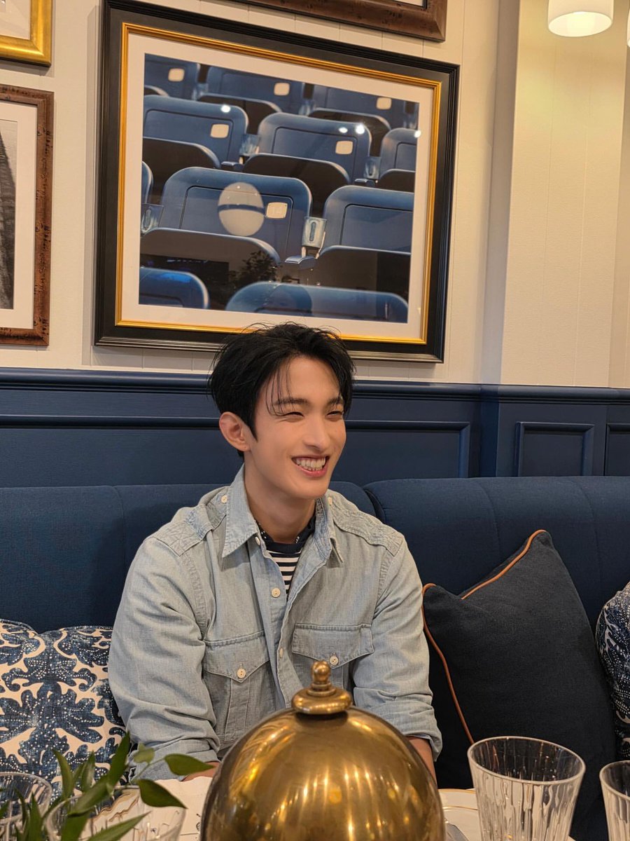 dk_is_dokyeom 🤍🩵📸 #도겸