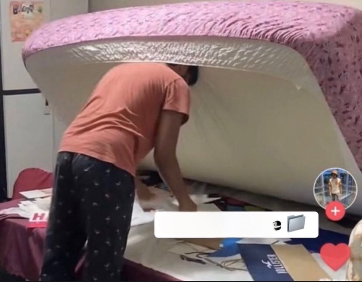 Paul Pogba
Nigel Amos
Mykhailo Mudruk