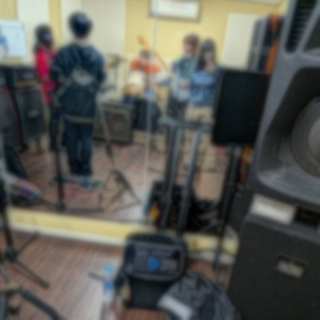 deep_rose666's tweet photo. 2月28日に苫小牧ELLCUBEで
苫小牧ELLCUBEで開催される
TO MAAK OM MA NAI
ート・マク・オマ・ナイー
に向けて練習中!!
#ート・マク・オマ・ナイー
#ELLCUBE #DEEPROSE https://t.co/9pbb6sIpiT