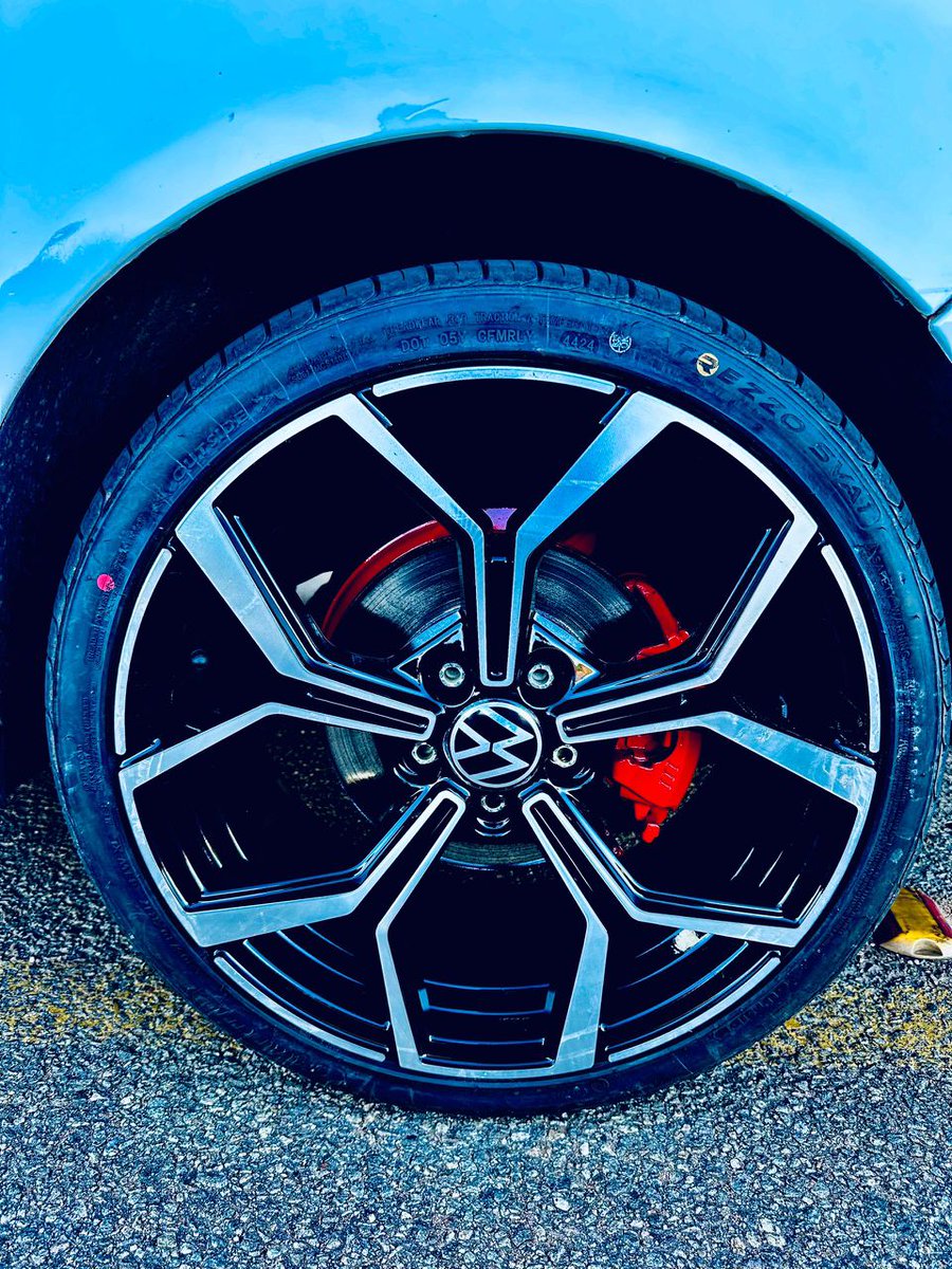 benhle_'s tweet photo. 🚗 VW Polo 1.9 TDI 🔥
Manual | Strong diesel | Fuel saver 💪
Lowered on N-Force springs 😮‍🔥
New 17” Golf 8 GTI rims 🛞
Upgraded suspension + loud sound 🔊
Clean, well kept &amp; tastefully modified ✨
💰 E65,000 (Negotiable after viewing)
📍 Mbabane
📞 76445238 / 79493248 https://t.co/roUrHQqtHa