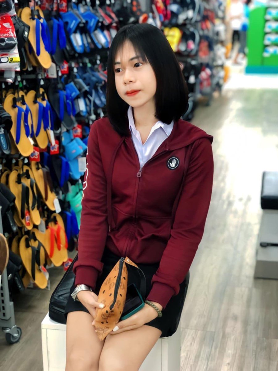 lda2244's tweet photo. หาค่าขนม 🥵
#บ่อวิน #ชลบุรี https://t.co/0oaZgDOEMo