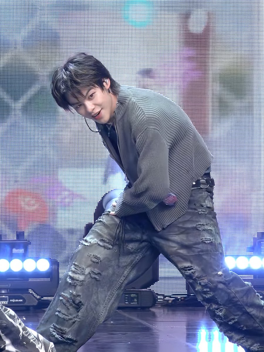 2016                             2026
JYP Trainee             TH no1 global idol

“MARCKRIS”
 
BUS THAILAND HOT ICON
#MARCKRIS_PERFORM
#마크리스
#엠카운트다운
#BUSbecauseofyouishine