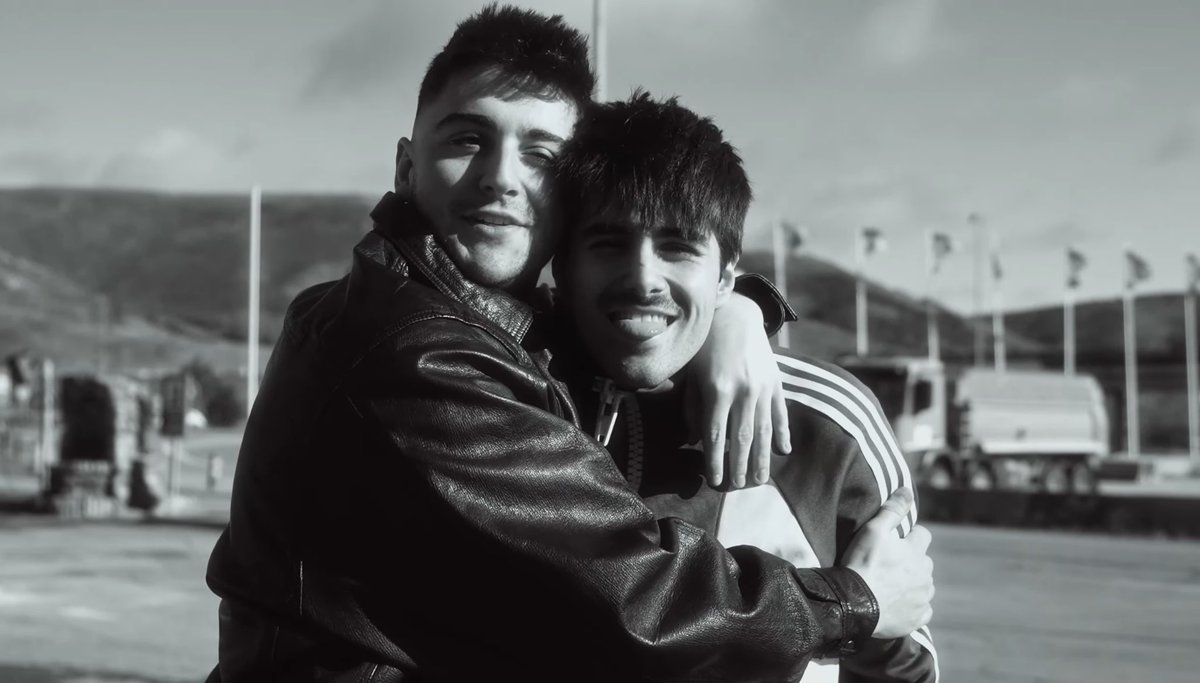 bea, fresquito y mango… carlos gonzaléz… y MIAMOR