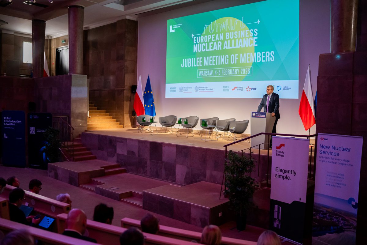 Konf_Lewiatan's tweet photo. 📢 Debata o energetyce jądrowej trwa w Warszawie #EBNA

💡 Energetyka jądrowa to odpowiedź na wyzwania gospodarki: dekarbonizację, bezpieczeństwo dostaw, konkurencyjność przemysłu

⚡Firmy powinny przygotować się do udziału w europejskim łańcuchu wartości energetyki jądrowej - @mwitucki