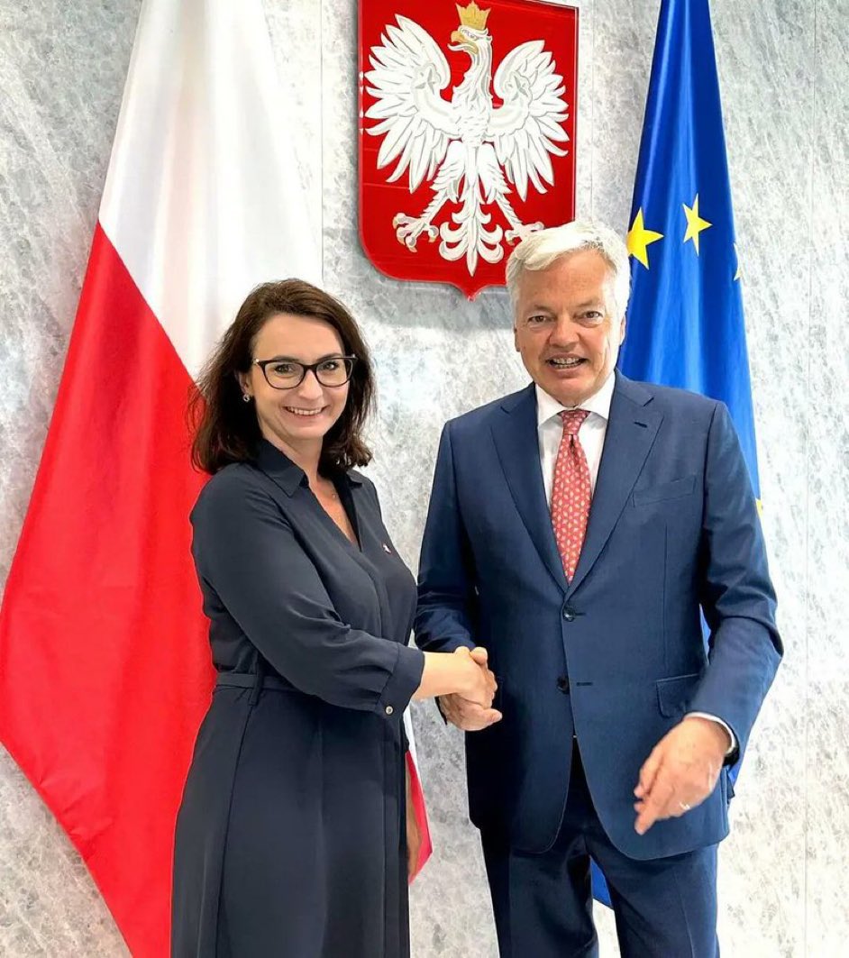 <a href="/Gasiuk_Pihowicz/">Kamila Gasiuk-Pihowicz</a> A jak tam Pani kolega przestępca Didier Reynders?