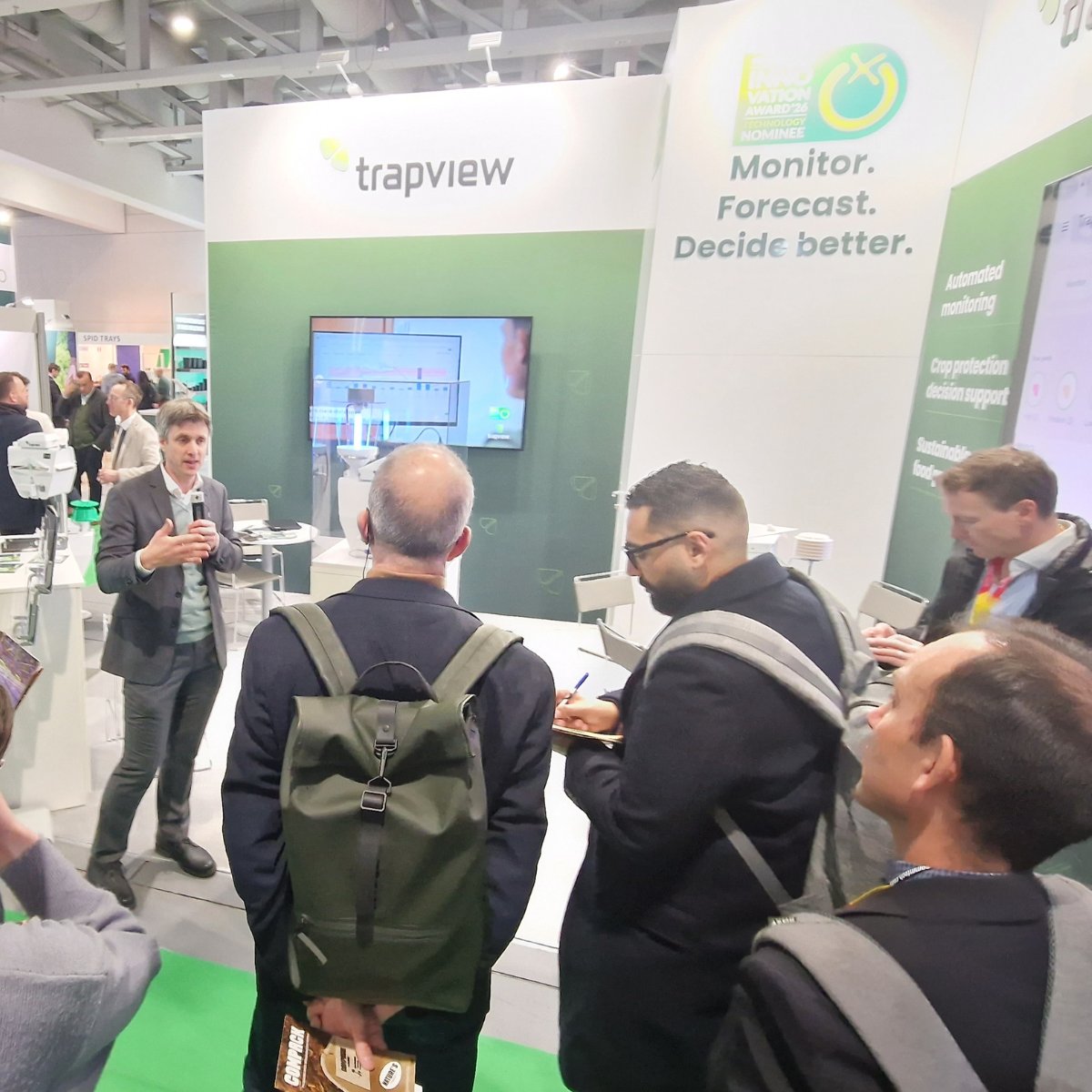 Trapview tweet media