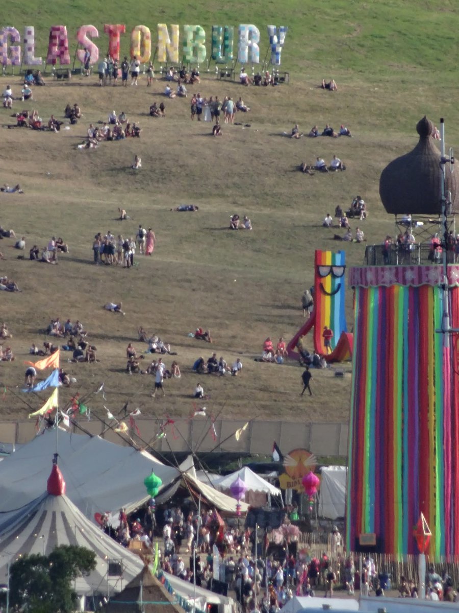 GlastoPhot0's tweet image. #glastonburyfestival #photooftheday #takemeback