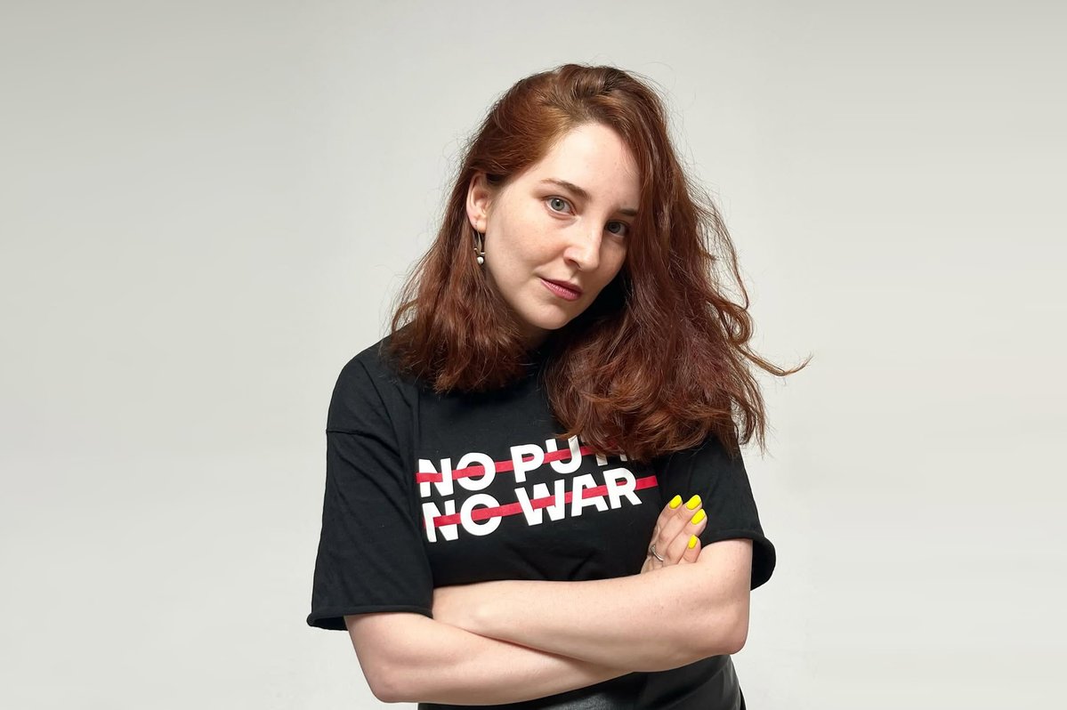 mediazzzona's tweet image. Продюсера ютуб-канала «Навальный LIVE» Нину Волохонскую будут заочно судить по статье об участии в «экстремистском сообществе» в закрытом режиме

Прокурор Шишов просил закрыть заседания, потому что участникам судебных процессов против Навального, Волкова и других «соучастников»…