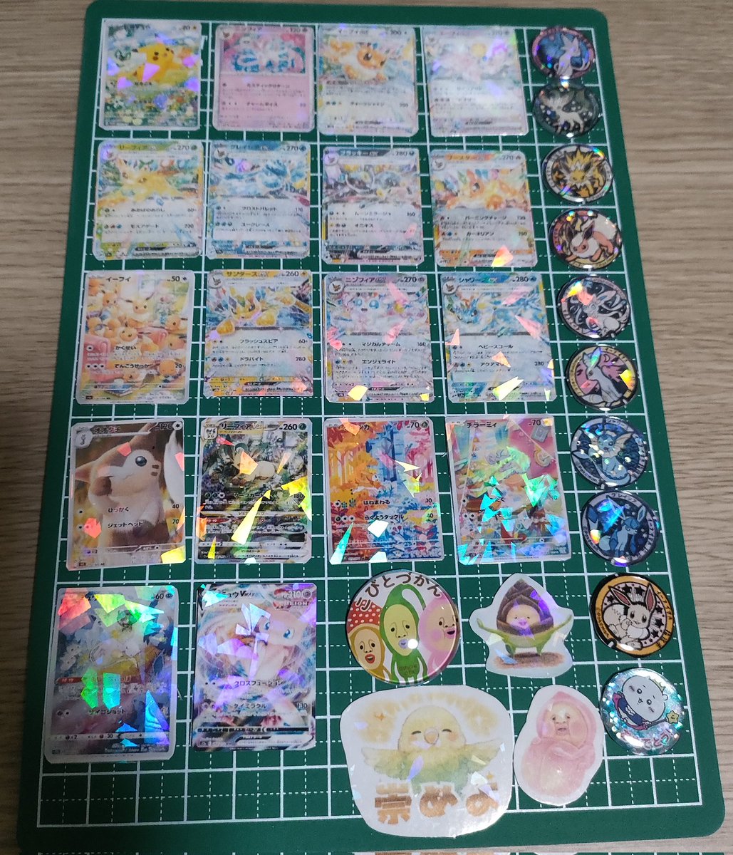 nyago1472's tweet photo. 本日のシール作り🎶
ホログラム貼るだけで可愛いくなるー🎶　もちろん鑑賞用✨️😍
#ポケモン　#シール作り　#鑑賞用 https://t.co/0DMwaFivGj