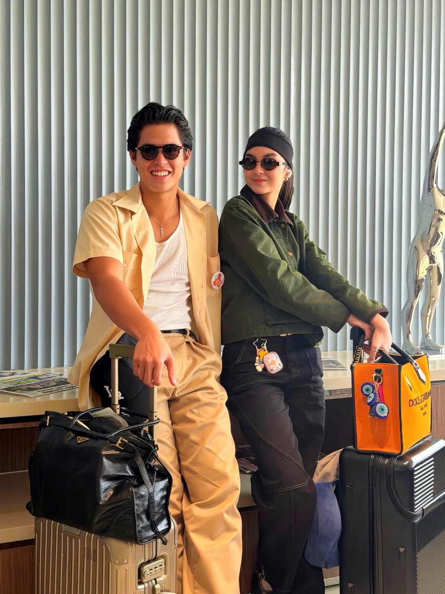 showbiznest's tweet image. Spotted: KYLE ECHARRI and KAI MONTINOLA UAE-bound for "The Dubai Barrio Fiesta 2026" happening February 8 at the Zabeel Park Gate 5.

#KyleEcharri #KaiMontinola 
#DubaiBarrioFiesta2026 

📸: #StarMagic | FB