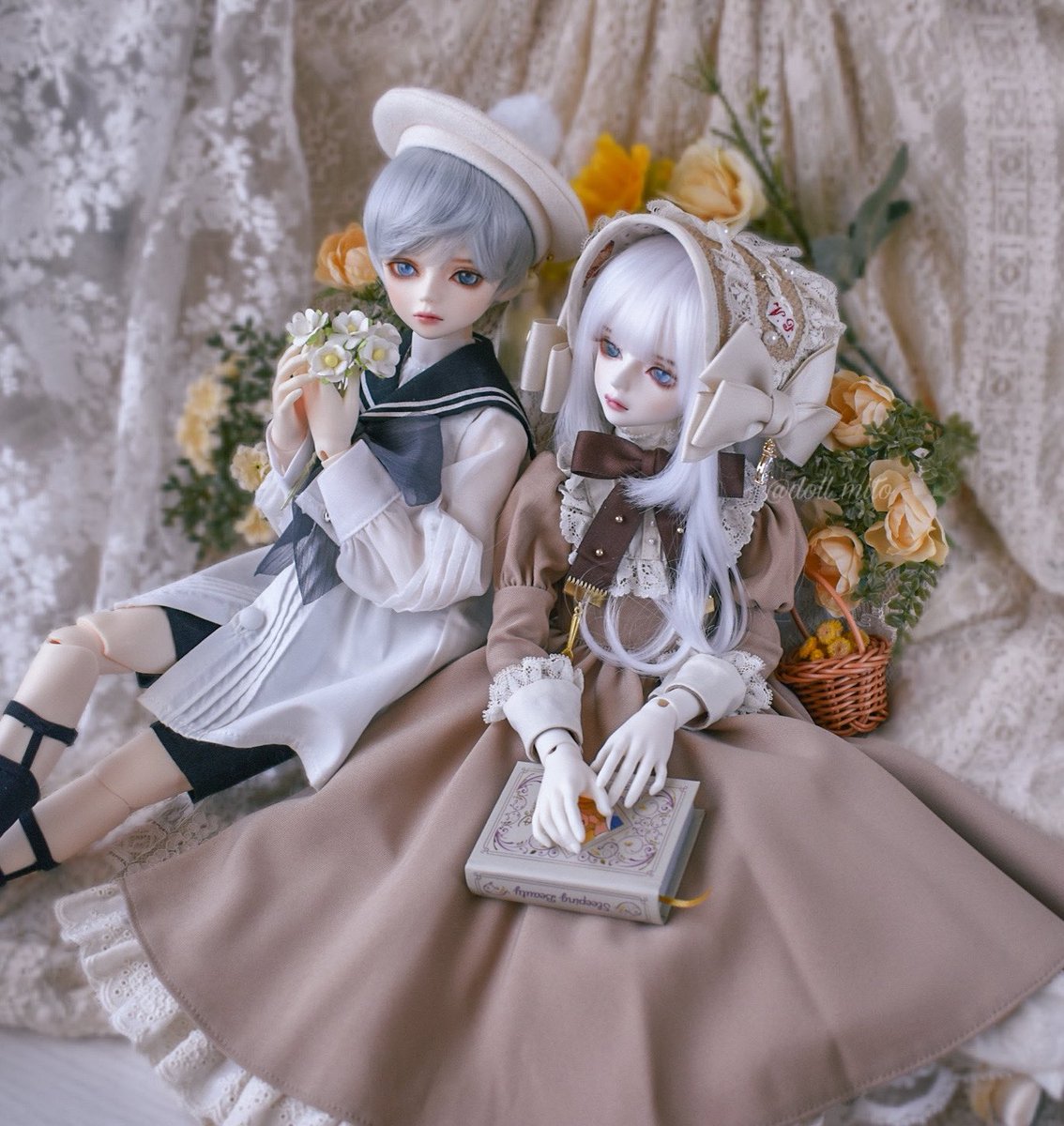 doll_mito's tweet image. 撮影スペースが狭くてなかなか2人の写真が撮れないのが昨今の悩み…
去年撮ったものの差分だけどうちの双子ペア🪽✨
#ドールで双子の日 #luts