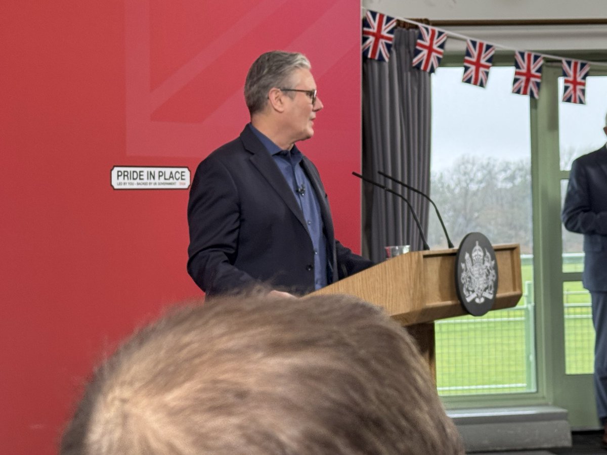 Robert Peston tweet media