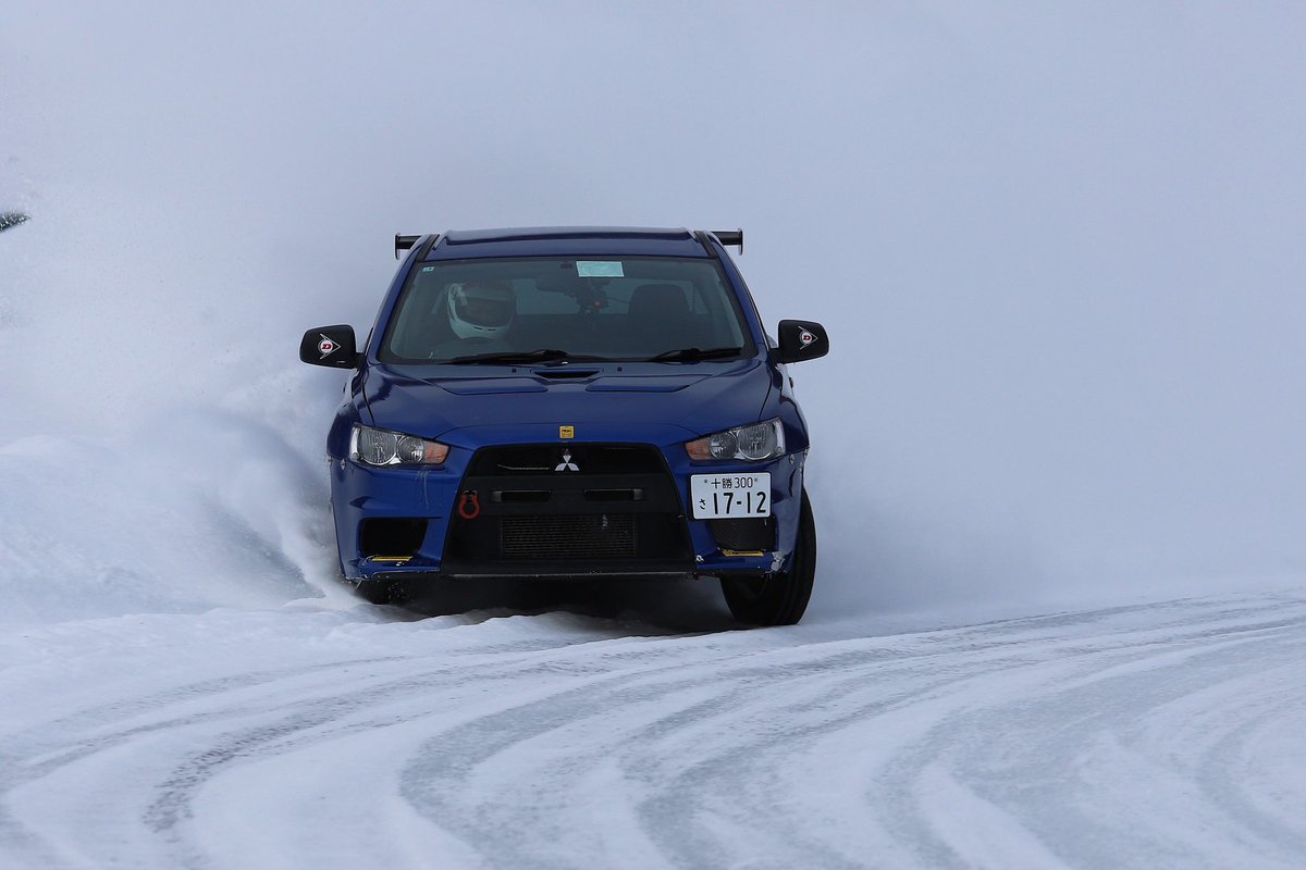 俺の86は四駆じゃったかな🤔