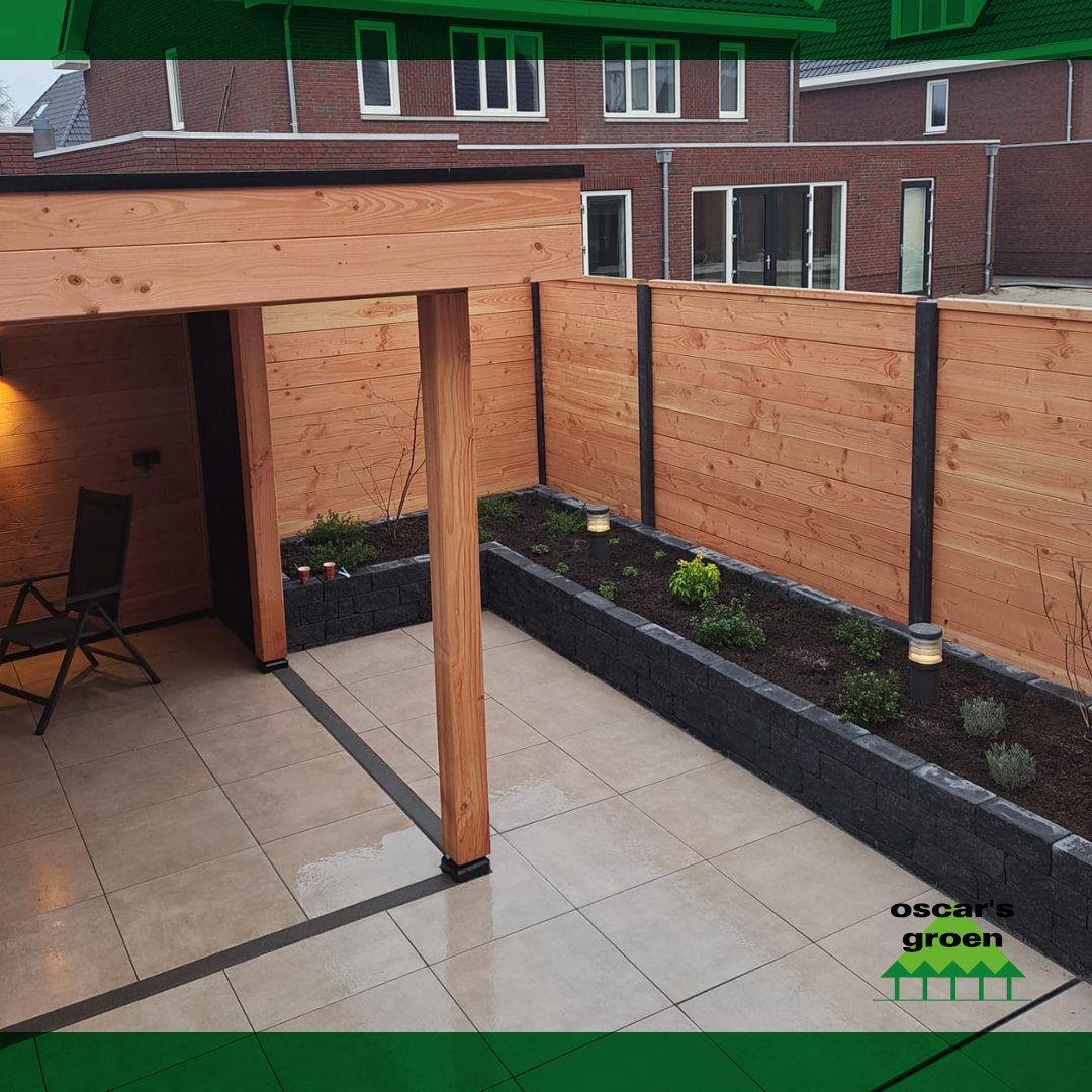 ❄️ Klappertandend genieten bij Oscars Groen! Het is hartje winter, maar wij zitten absoluut niet stil. We werken volop aan uitdagende projecten voor het nieuwe jaar. 

Wil je in het voorjaar direct kunnen planten en genieten? Maak nu alvast je tuinplannen! 💡