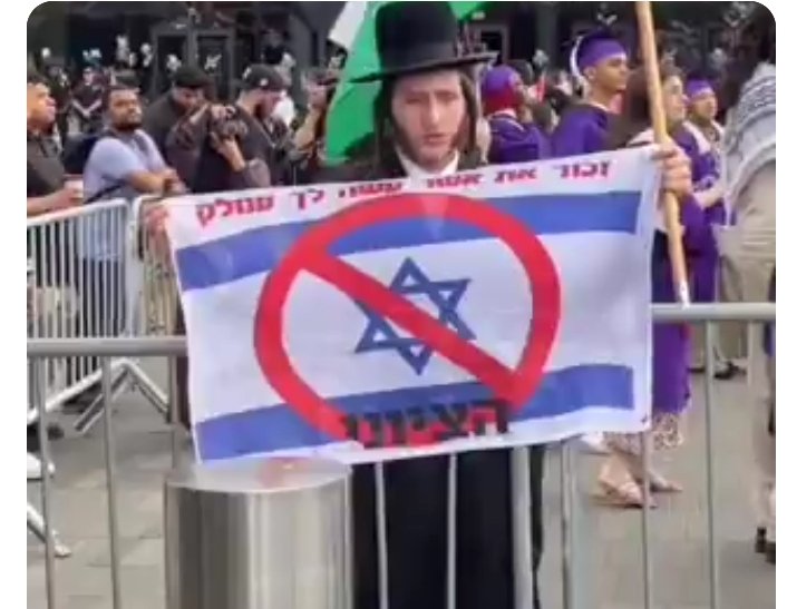 Magolsi's tweet image. 